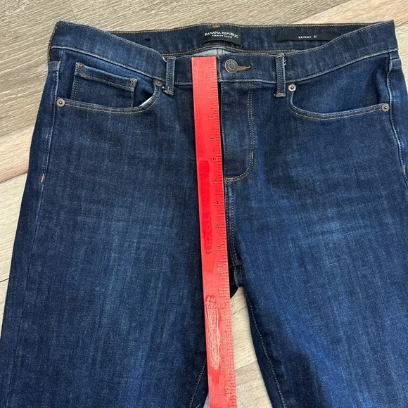 Banana Republic Skinny Fit Premium Denim Jeans - Size 31 - Picture 5 of 9